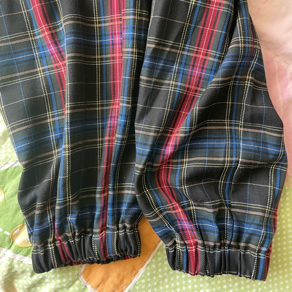 Plaid Black Cargo Pants Forever 21 with a chain - Picture 6 of 7